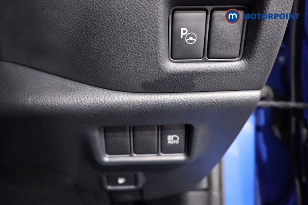 Used Toyota C-HR 2019 for sale - 76278713: Photo 30