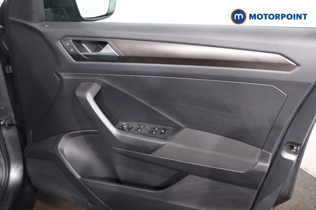 Used Volkswagen T-Roc 2019 for sale - 77421116: Photo 29