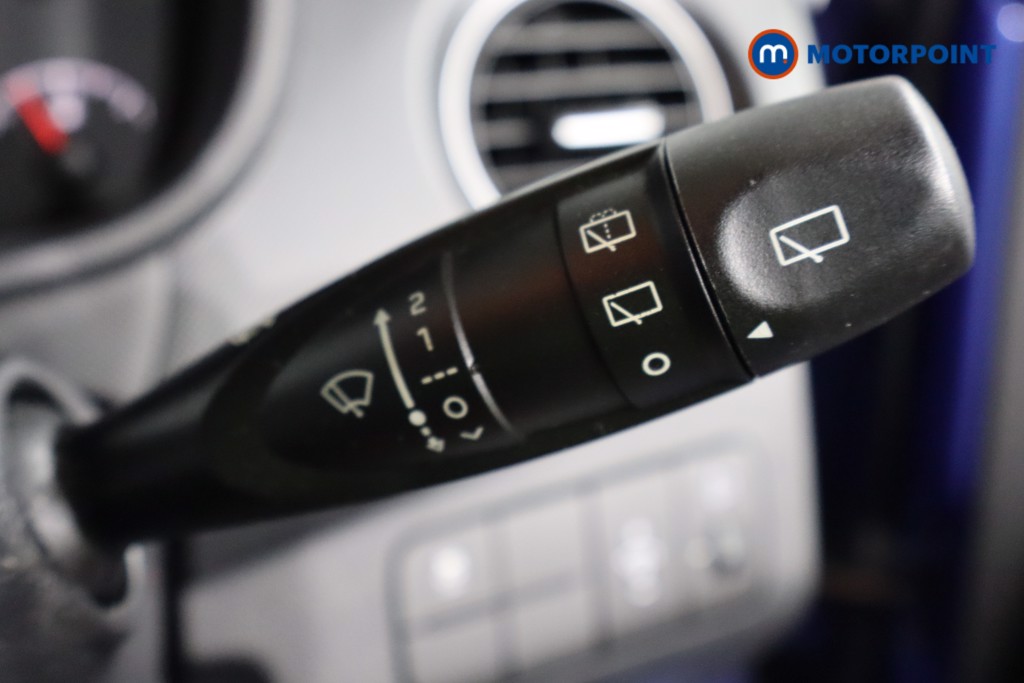 Used Hyundai i10 2018 for sale - 76590201: Photo 25