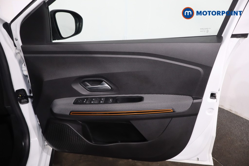 Used Dacia Sandero Stepway 2023 for sale - 78026714: Photo 32