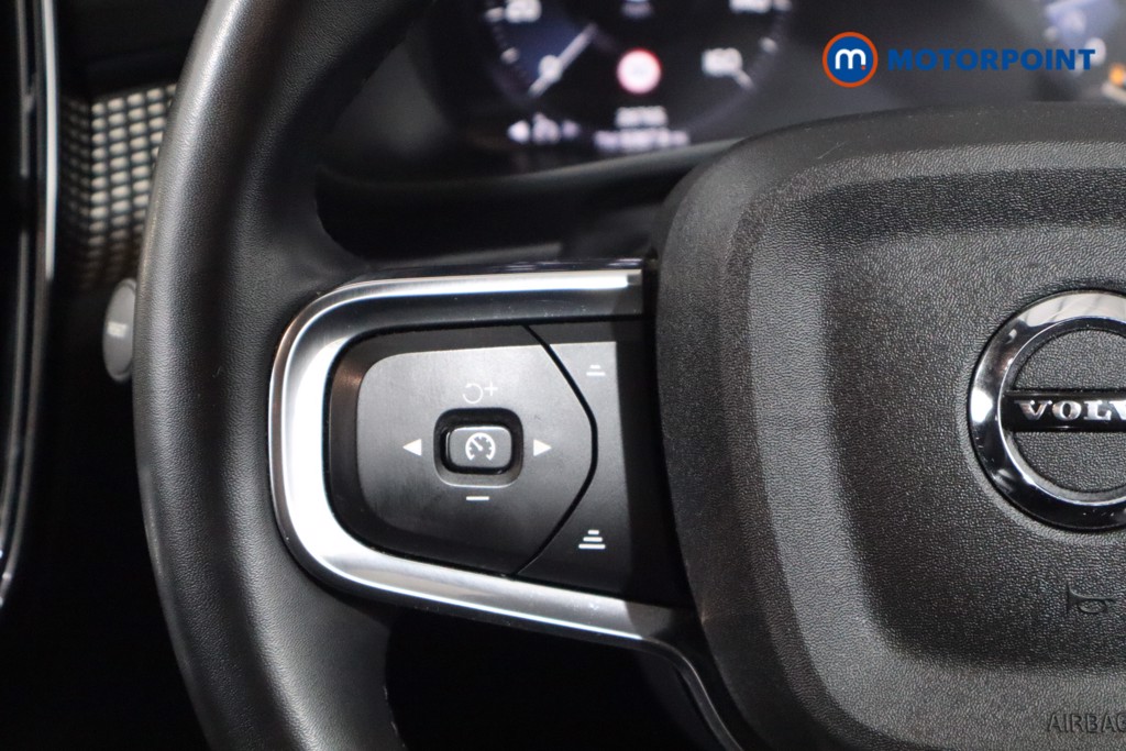 Used Volvo XC40 2021 for sale - 77023642: Photo 15