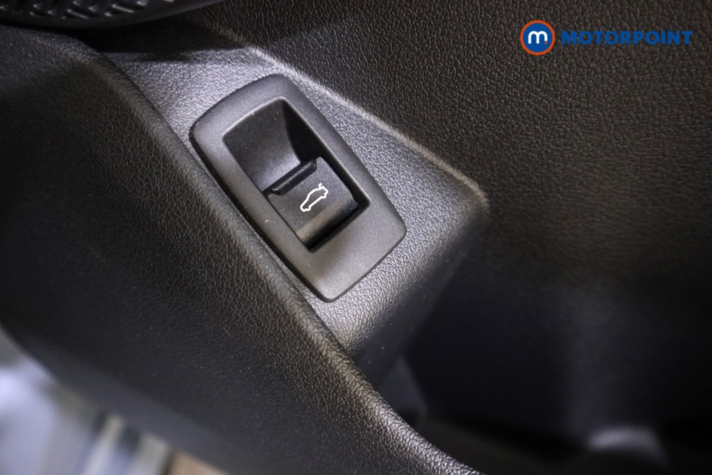 Used BMW iX1 2023 for sale - 77071730: Photo 18