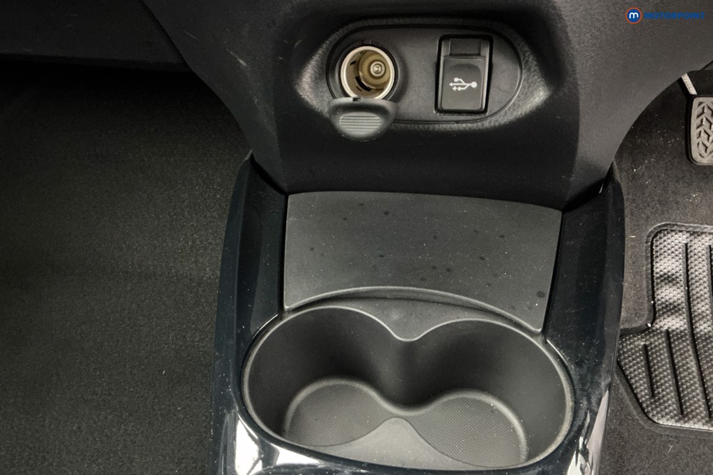 Used Toyota Yaris 2018 for sale - 77211195: Photo 22