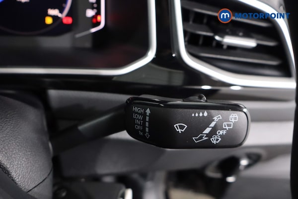 Used Volkswagen T-Roc 2024 for sale - 75510458: Photo 24