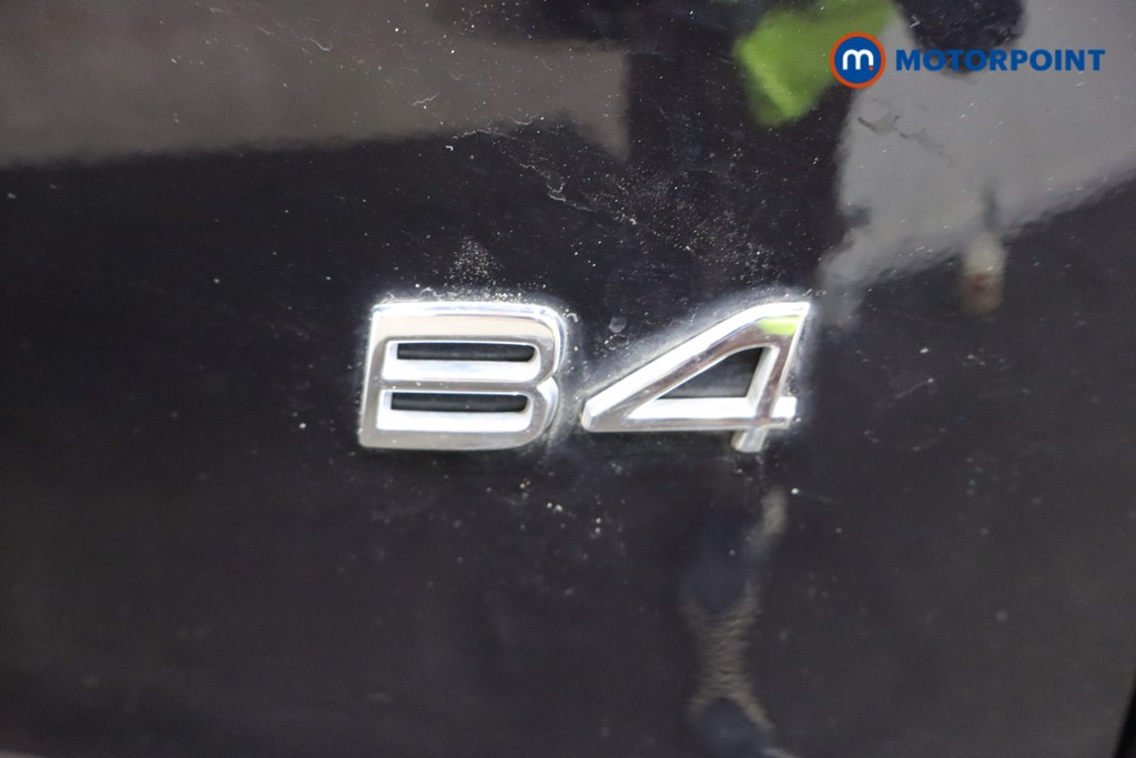 Used Volvo XC40 2023 for sale - 76835921: Photo 43