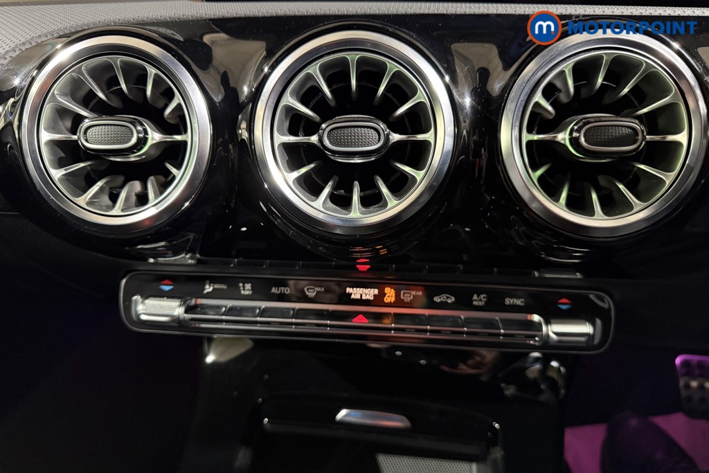 Used Mercedes-Benz CLA 2022 for sale - 76494790: Photo 11