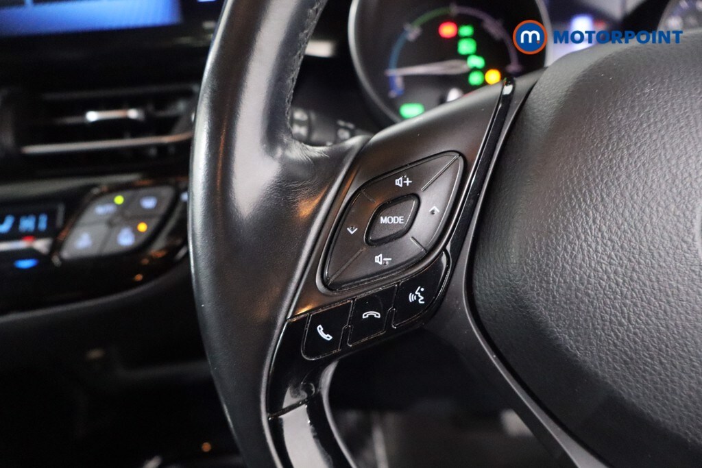 Used Toyota C-HR 2017 for sale - 77679607: Photo 15