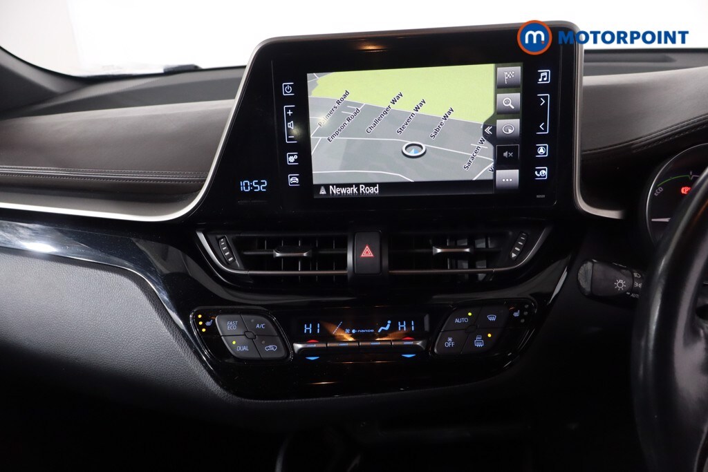 Used Toyota C-HR 2017 for sale - 77679607: Photo 23