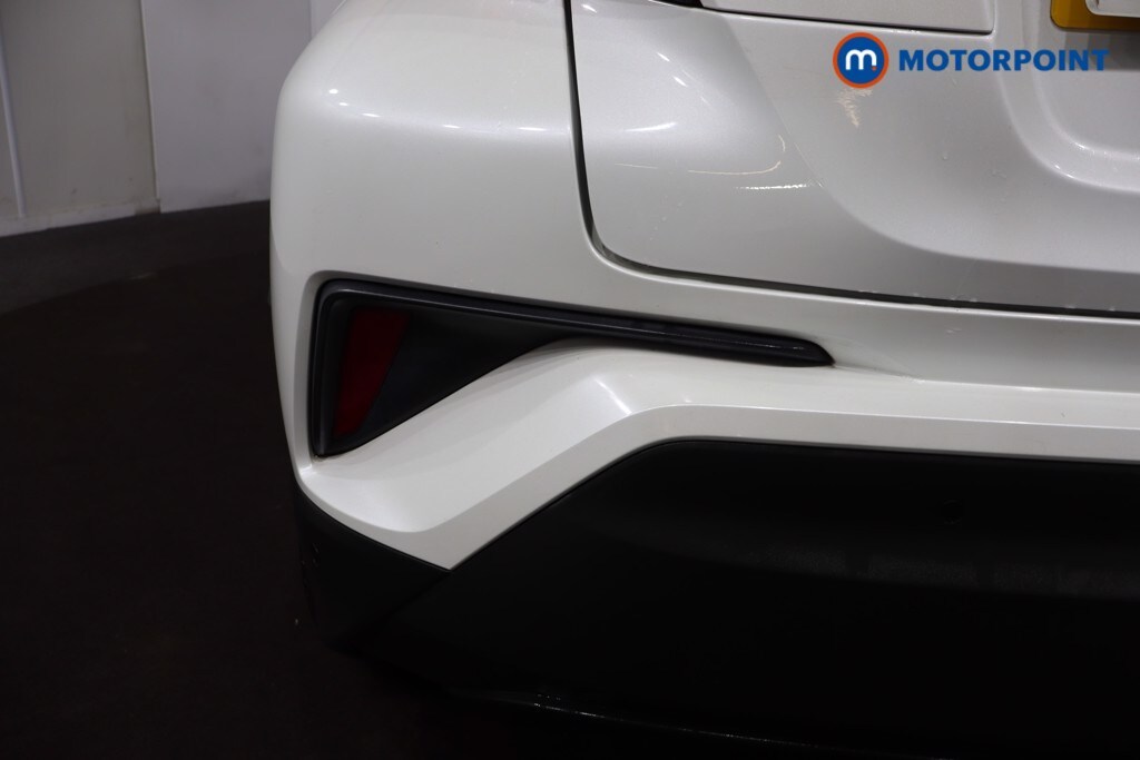 Used Toyota C-HR 2017 for sale - 77679607: Photo 44