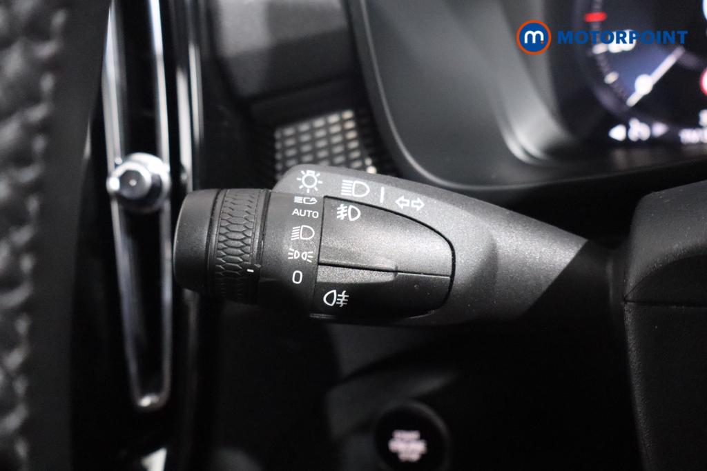 Used Volvo XC40 2021 for sale - 76416090: Photo 16