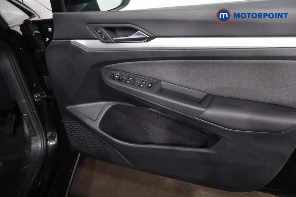 Used Volkswagen Golf 2024 for sale - 77297926: Photo 29