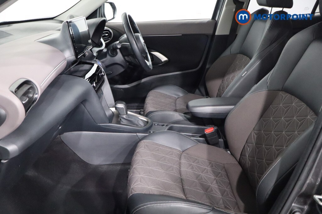 Used Toyota Yaris Cross 2022 for sale - 76453035: Photo 12