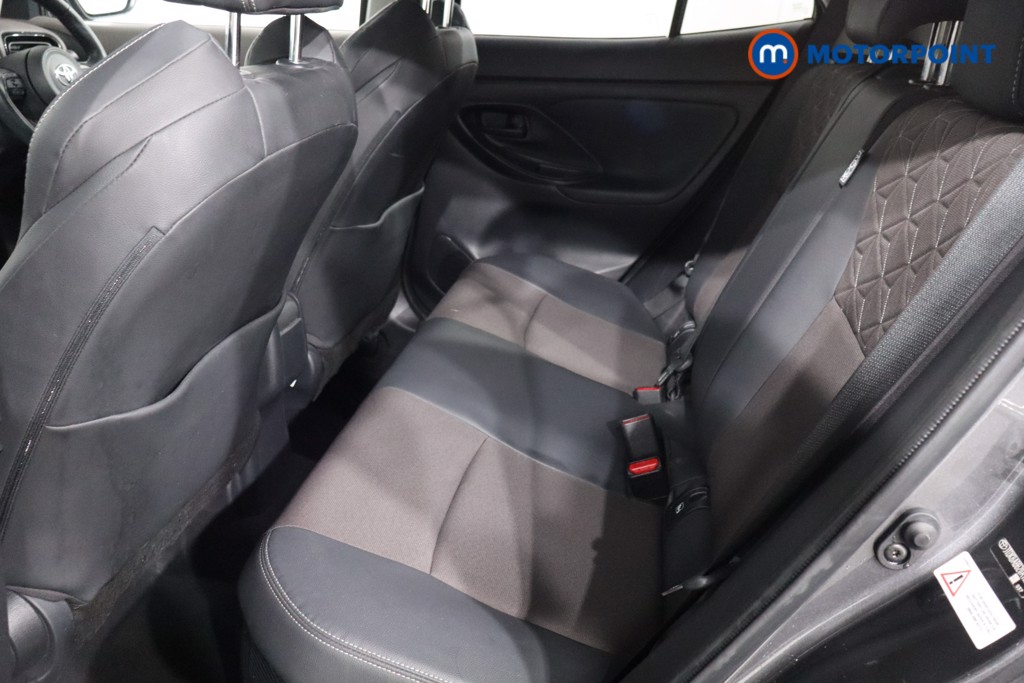 Used Toyota Yaris Cross 2022 for sale - 76453035: Photo 13