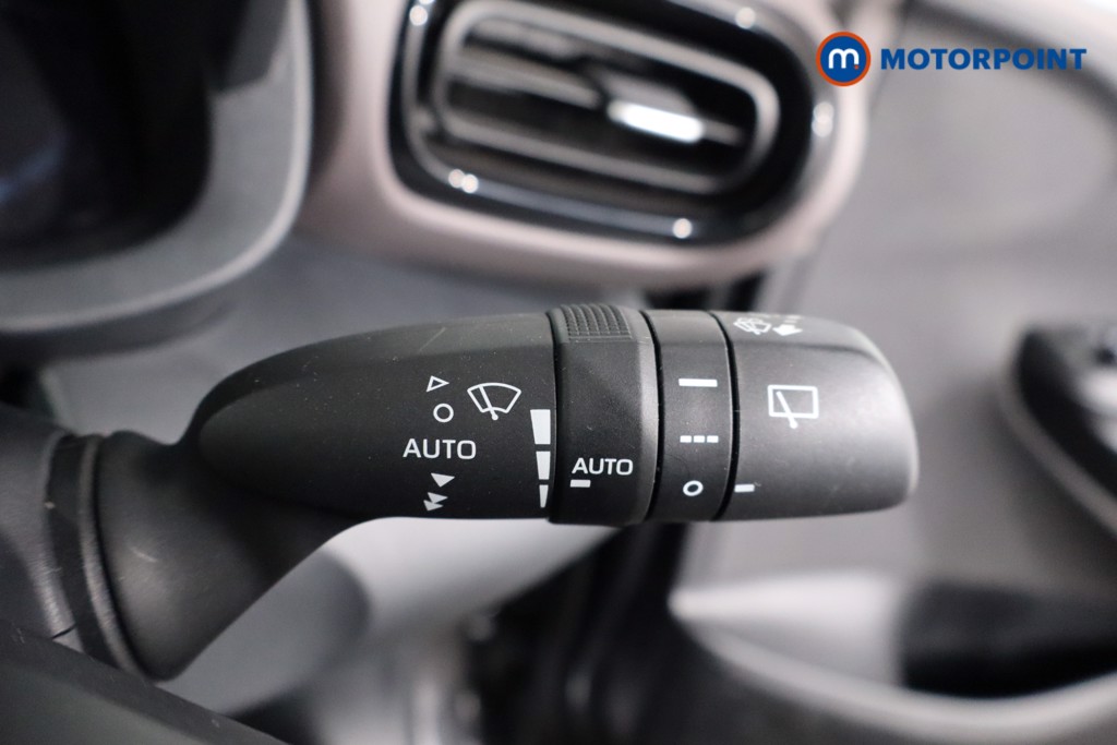 Used Toyota Yaris Cross 2022 for sale - 76453035: Photo 28