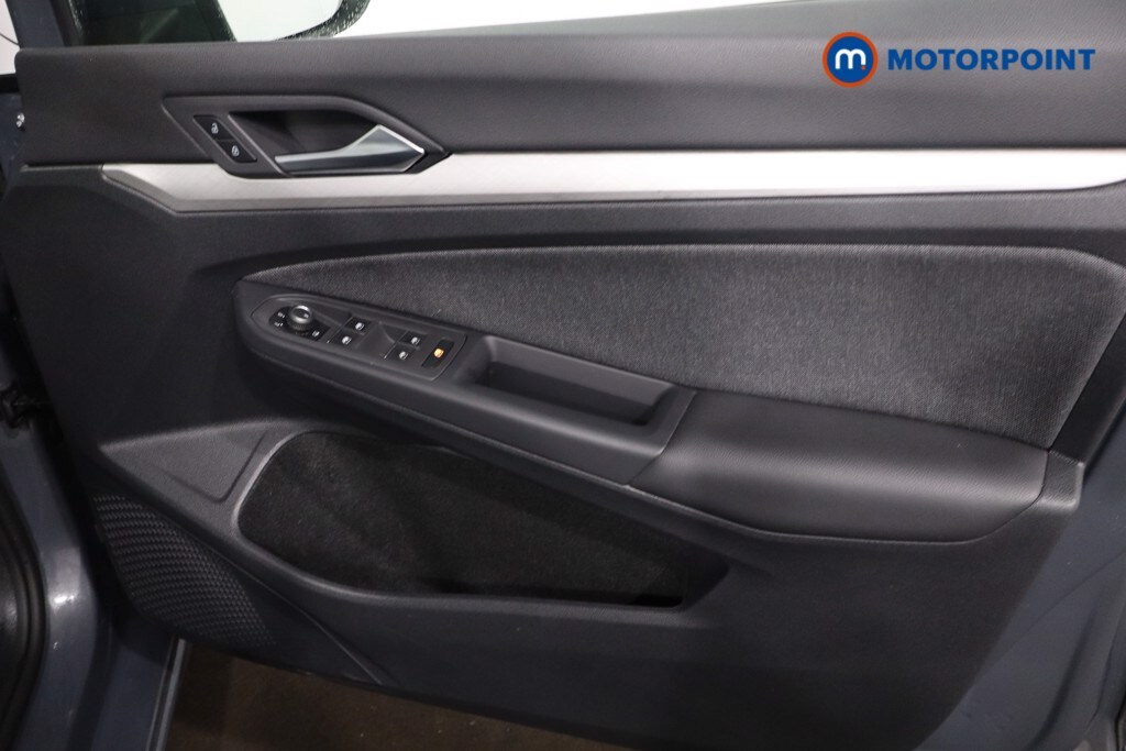 Used Volkswagen Golf 2023 for sale - 77354668: Photo 31