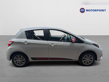 Used Toyota Yaris 2020 for sale - 78985003: Photo
