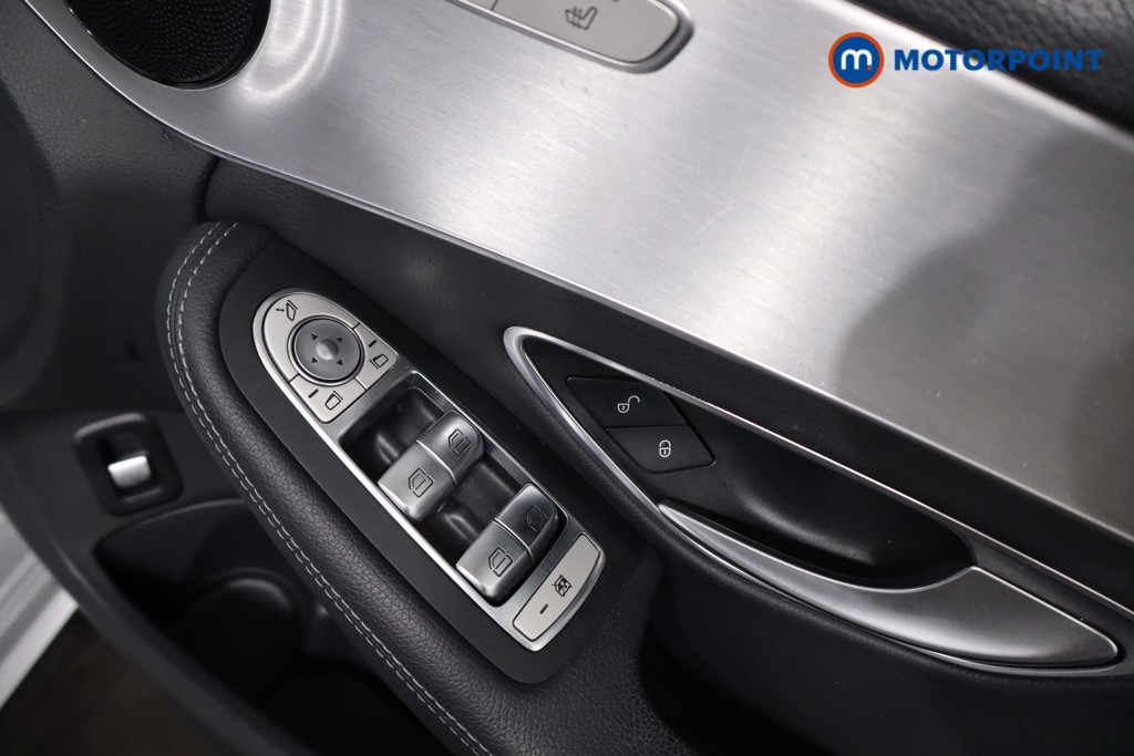 Used Mercedes-Benz C Class 2019 for sale - 76958191: Photo 30