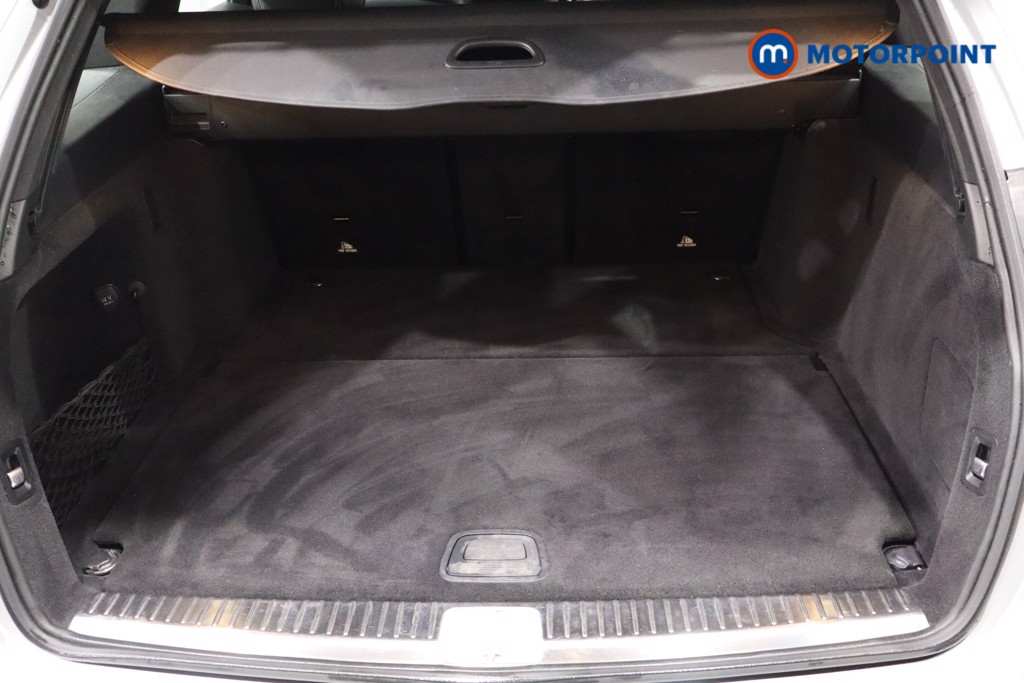 Used Mercedes-Benz C Class 2019 for sale - 76958191: Photo 45