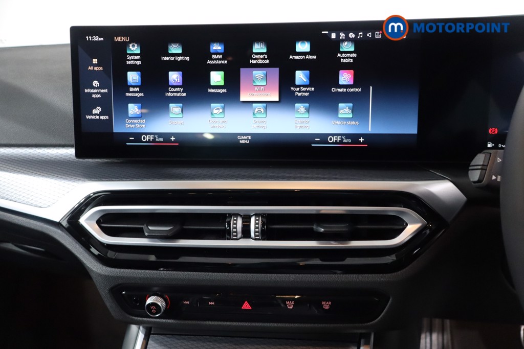 Used BMW 3 Series 2024 for sale - 76628335: Photo 25