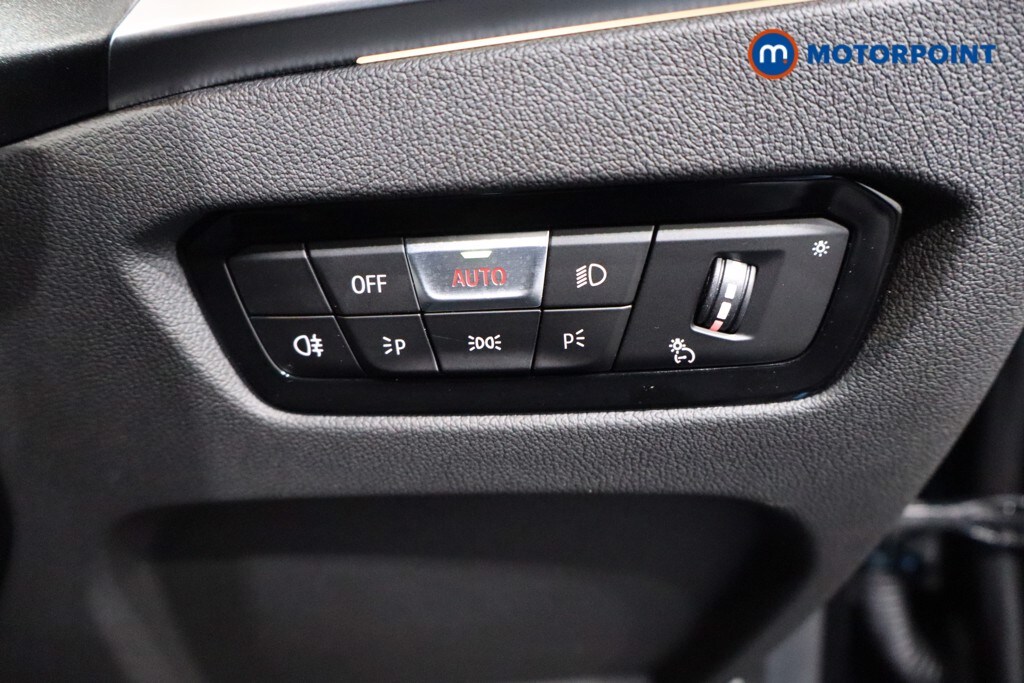 Used BMW 3 Series 2024 for sale - 76628335: Photo 30