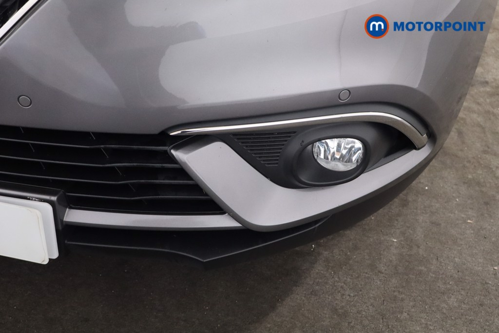 Used Renault Grand Scenic 2019 for sale - 76468005: Photo 35