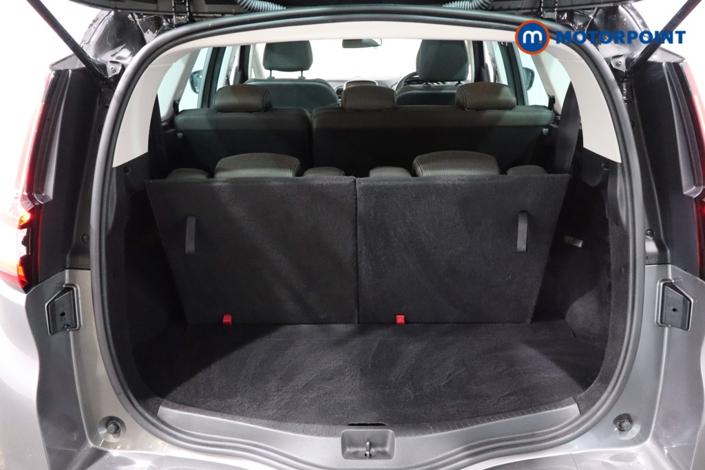 Used Renault Grand Scenic 2019 for sale - 76468005: Photo 42