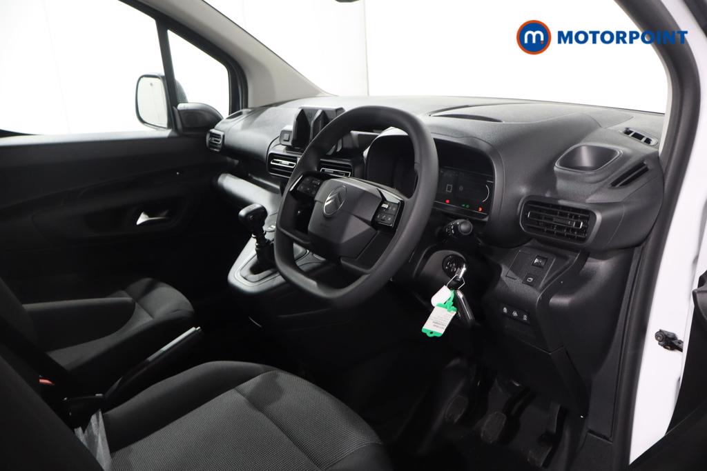 Used Citroen Berlingo 2025 for sale - 76442520: Photo 11