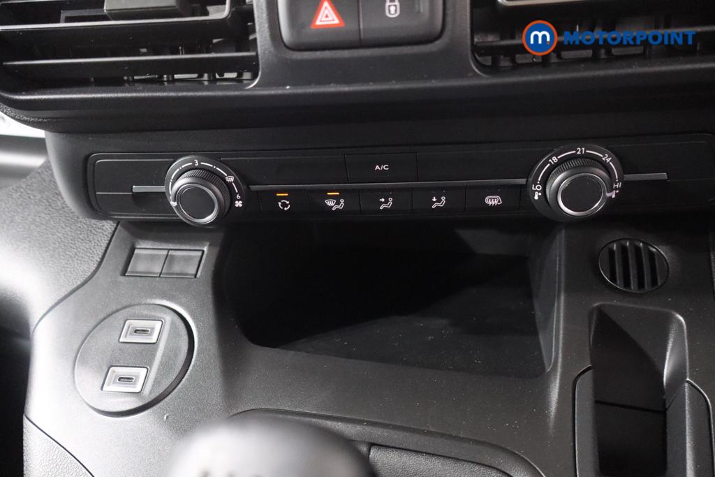 Used Citroen Berlingo 2025 for sale - 76442520: Photo 14