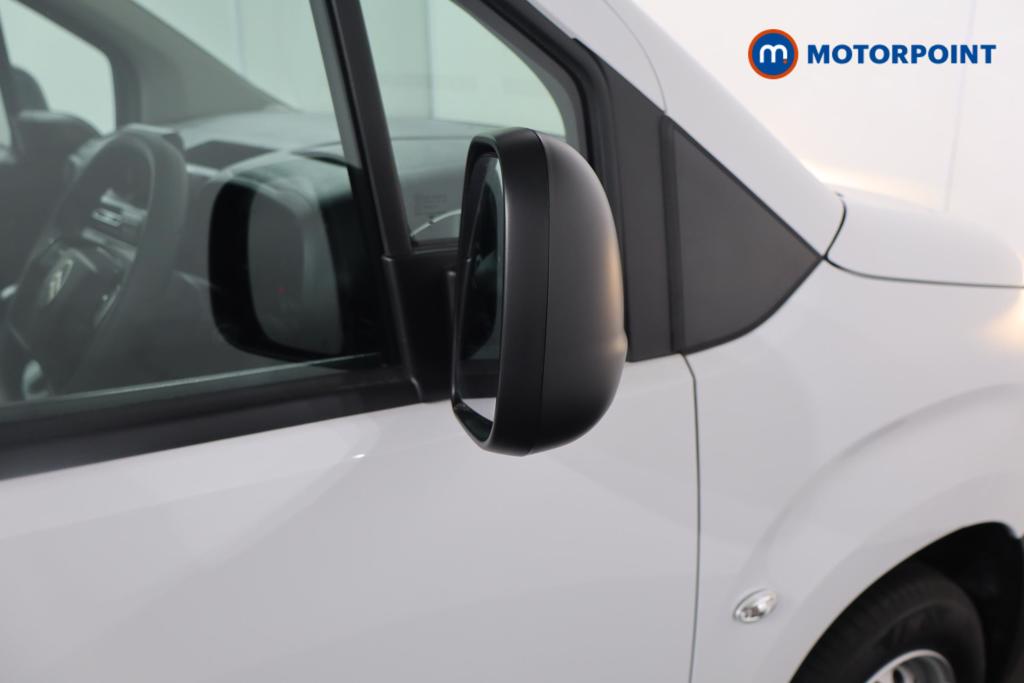 Used Citroen Berlingo 2025 for sale - 76442520: Photo 21