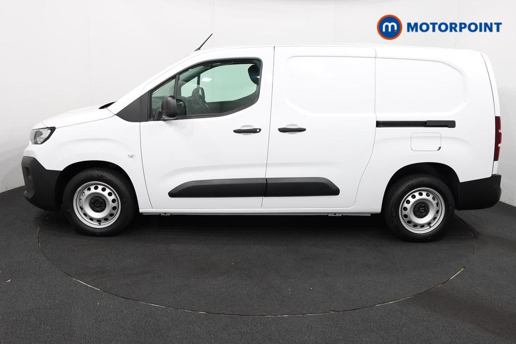 Used Citroen Berlingo 2025 for sale - 76442520: Photo 4