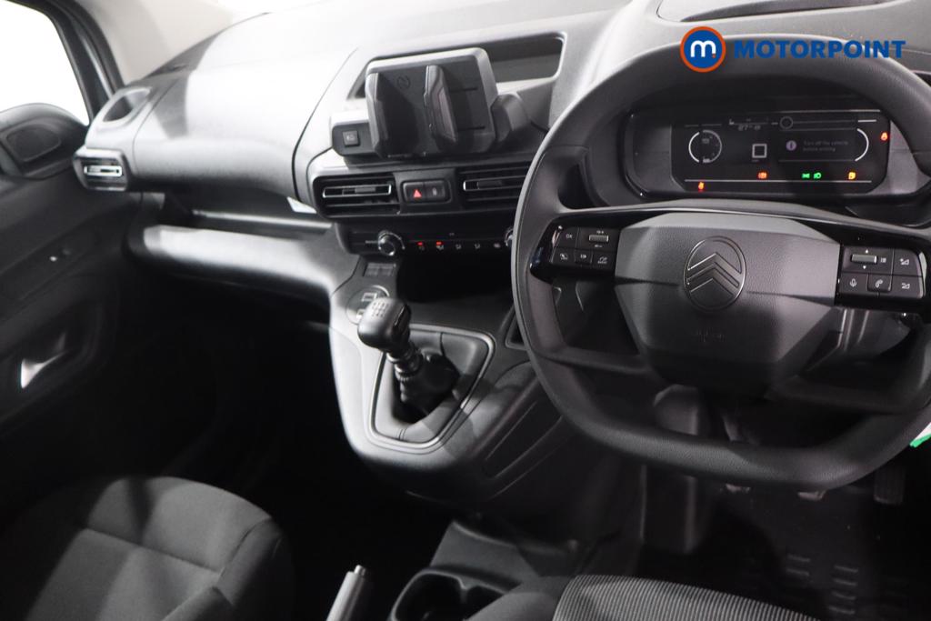 Used Citroen Berlingo 2025 for sale - 76442520: Photo 9