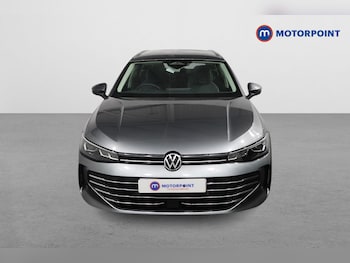 Used Volkswagen Passat 2025 for sale - 77500591: Photo