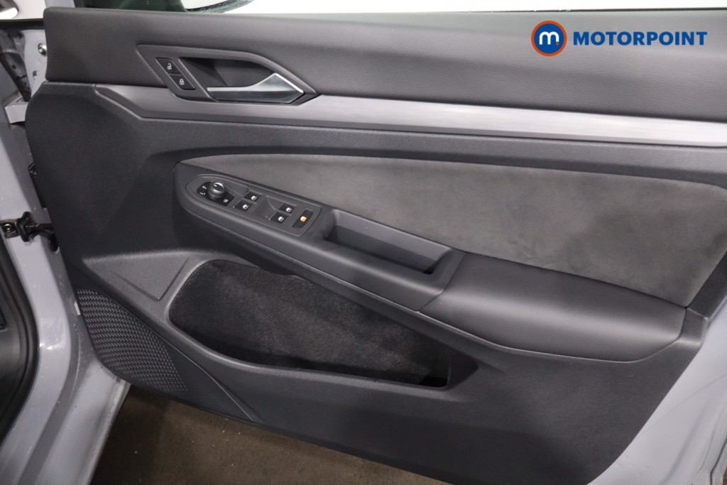 Used Volkswagen Golf 2023 for sale - 77297587: Photo 31