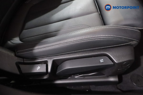 Used BMW 3 Series 2025 for sale - 76279117: Photo 30