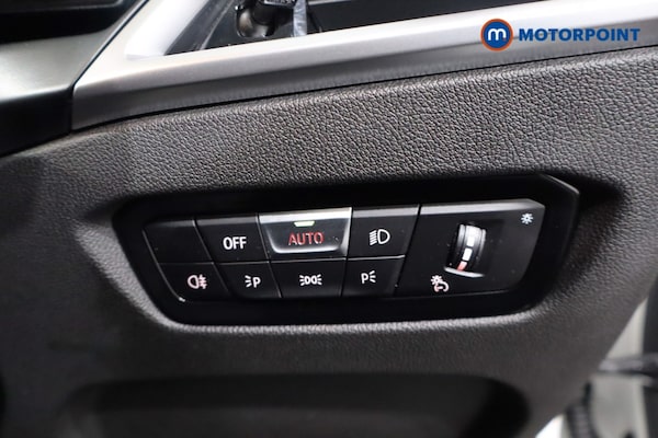 Used BMW 3 Series 2025 for sale - 76279117: Photo 32