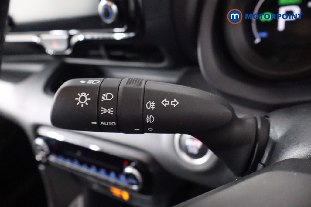 Used Toyota Yaris 2023 for sale - 76653661: Photo 25