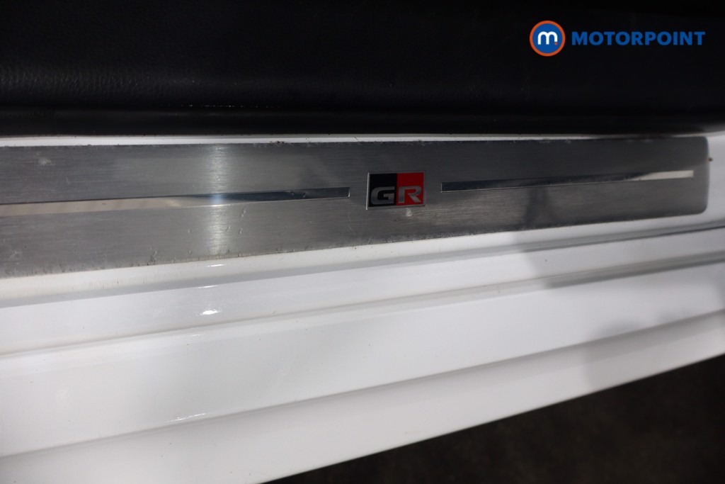 Used Toyota Yaris 2023 for sale - 76653661: Photo 30