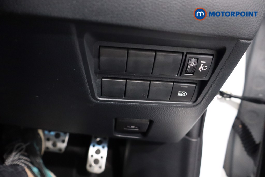 Used Toyota Yaris 2023 for sale - 76653661: Photo 31