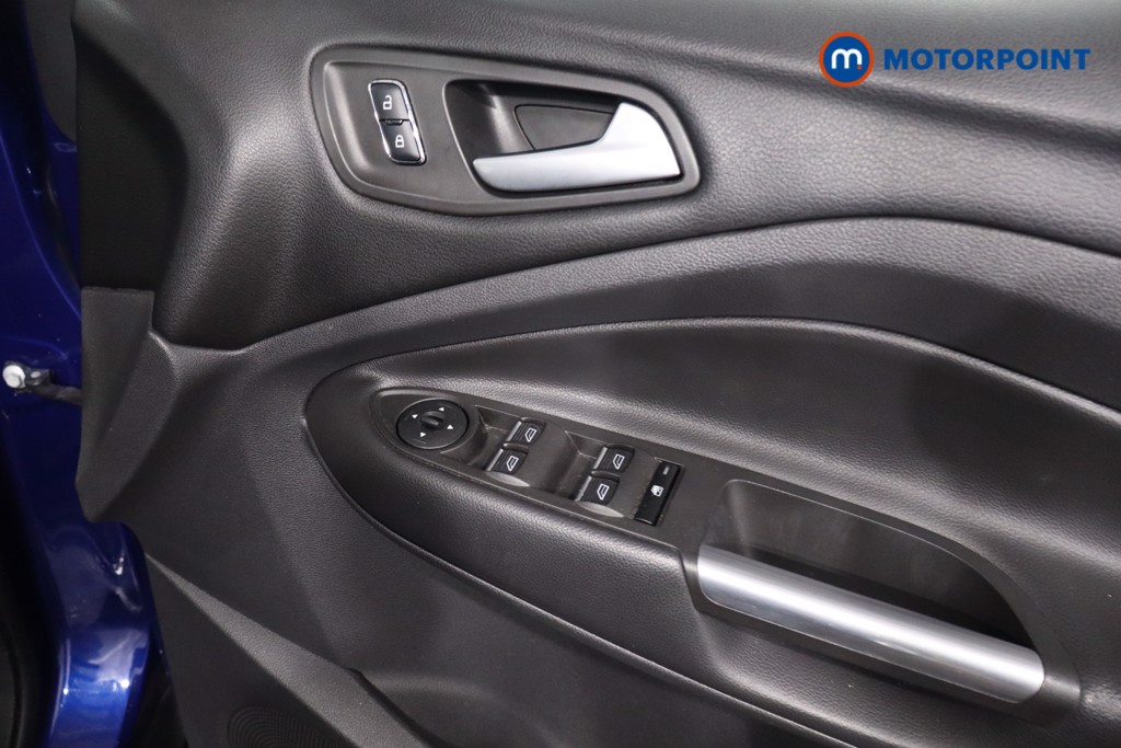 Used Ford Kuga 2015 for sale - 77297497: Photo 32