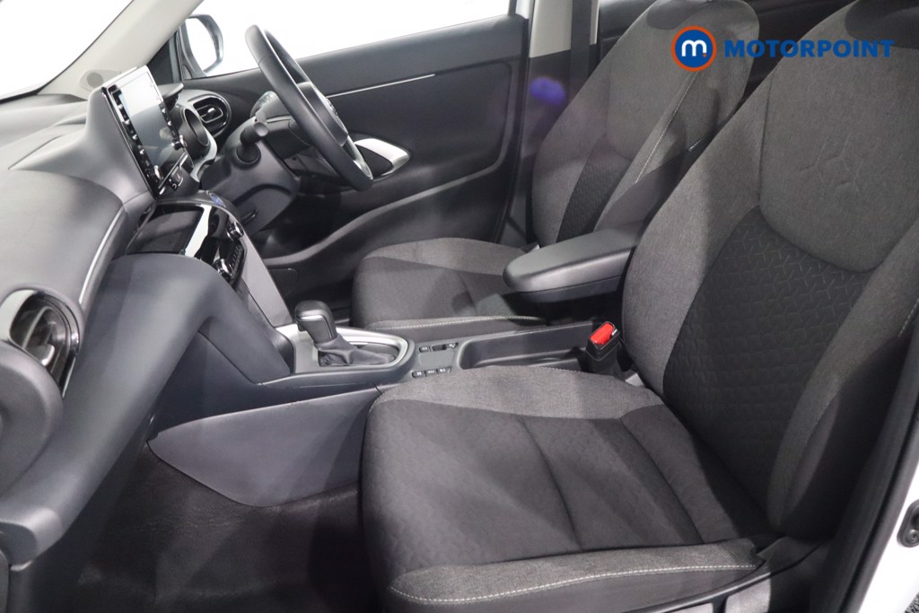 Used Toyota Yaris Cross 2024 for sale - 76172763: Photo 12