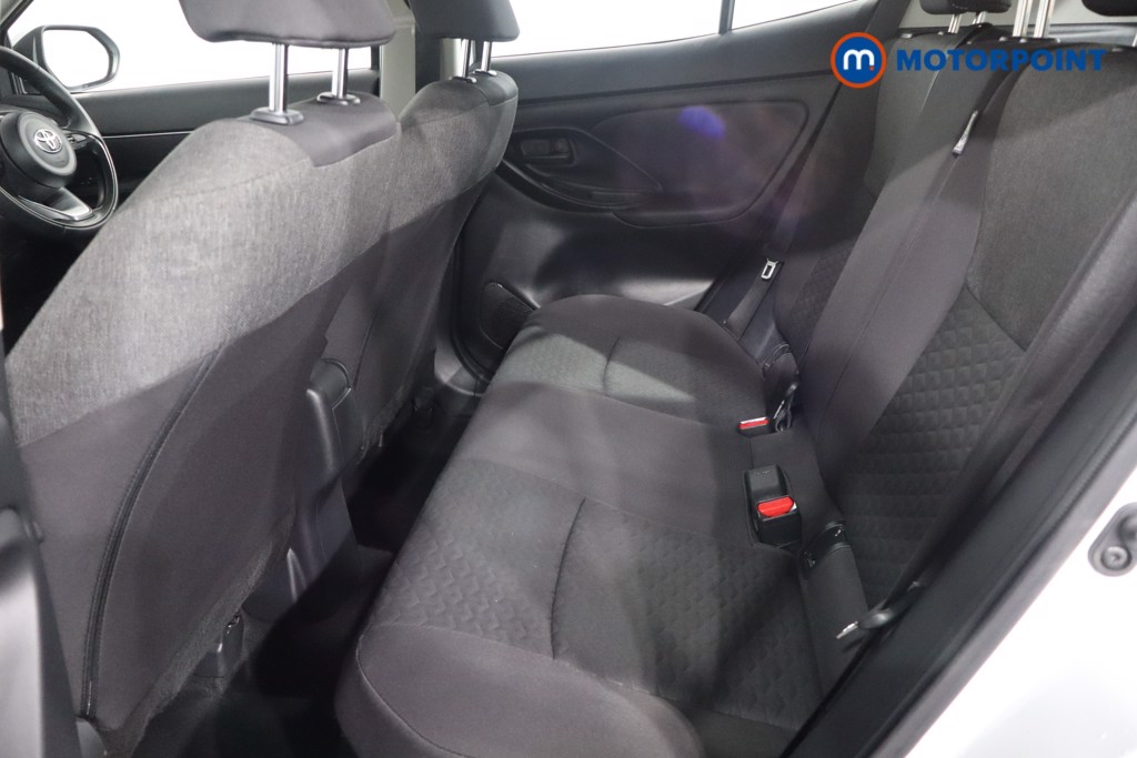 Used Toyota Yaris Cross 2024 for sale - 76172763: Photo 13