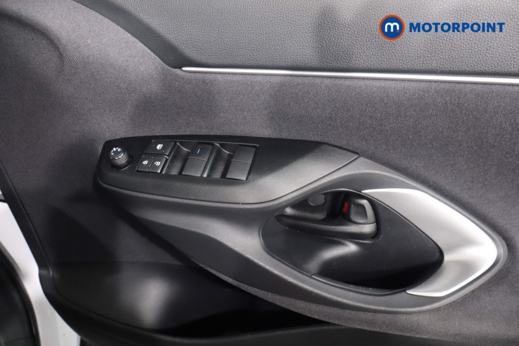 Used Toyota Yaris Cross 2024 for sale - 76172763: Photo 29