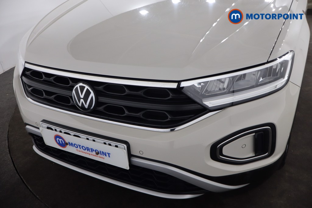 Used Volkswagen T-Roc 2023 for sale - 76638260: Photo 23