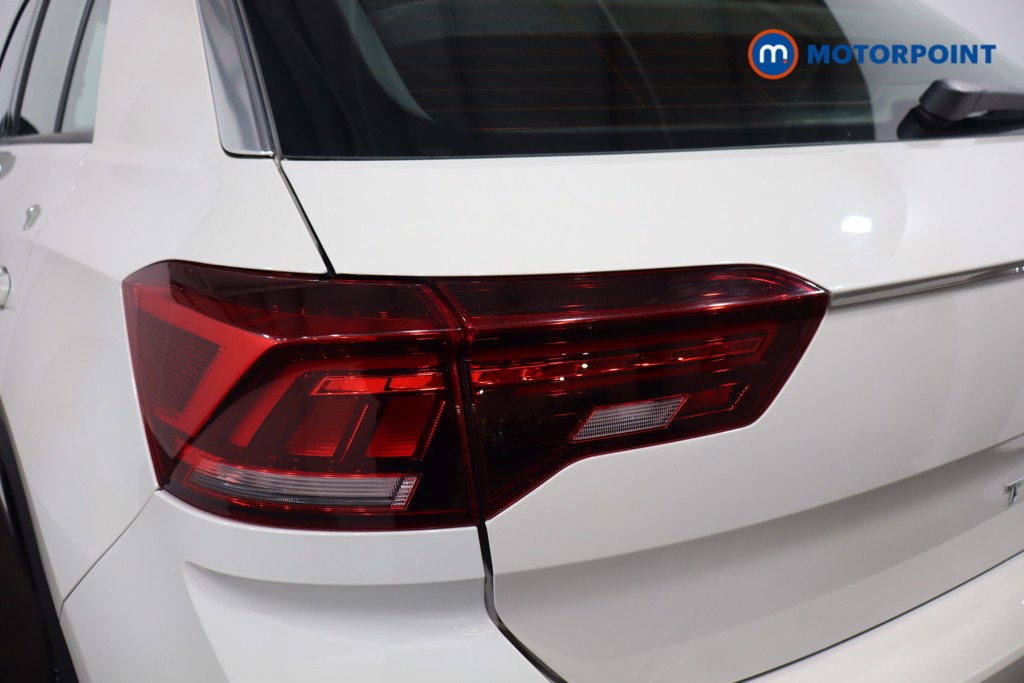 Used Volkswagen T-Roc 2023 for sale - 76638260: Photo 24