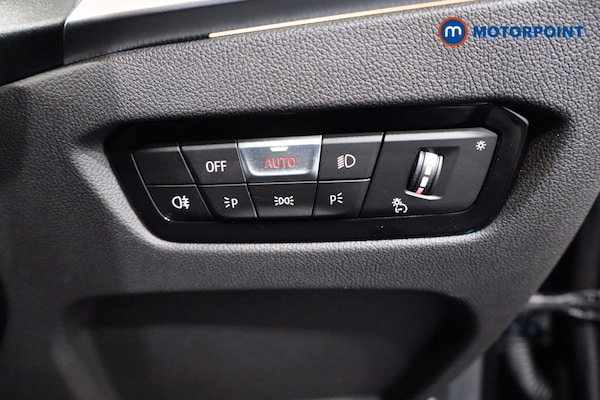 Used BMW 3 Series 2024 for sale - 76287644: Photo 30