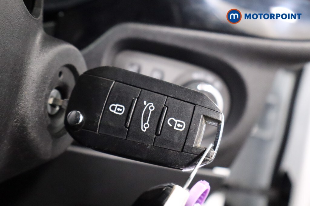 Used Vauxhall Corsa 2023 for sale - 76625990: Photo 13