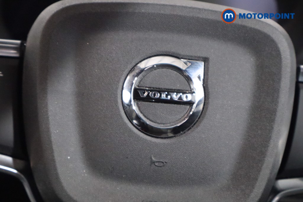 Used Volvo XC40 2022 for sale - 76332949: Photo 23