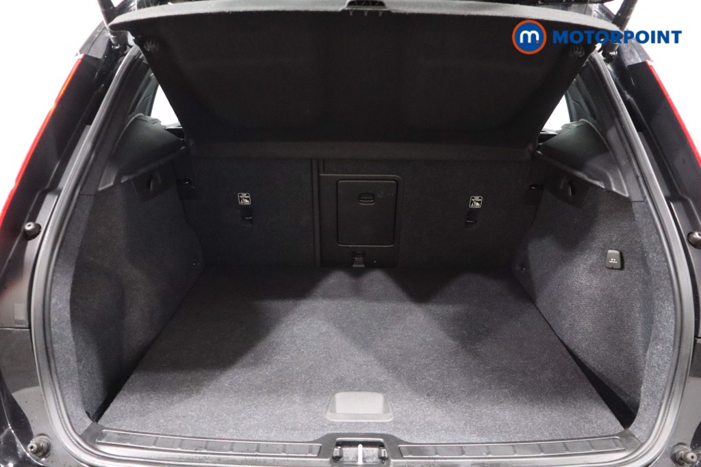 Used Volvo XC40 2022 for sale - 76332949: Photo 46