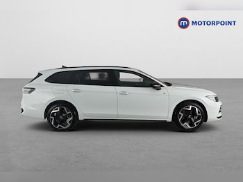 Used Volkswagen Passat 2025 for sale - 79479795: Photo