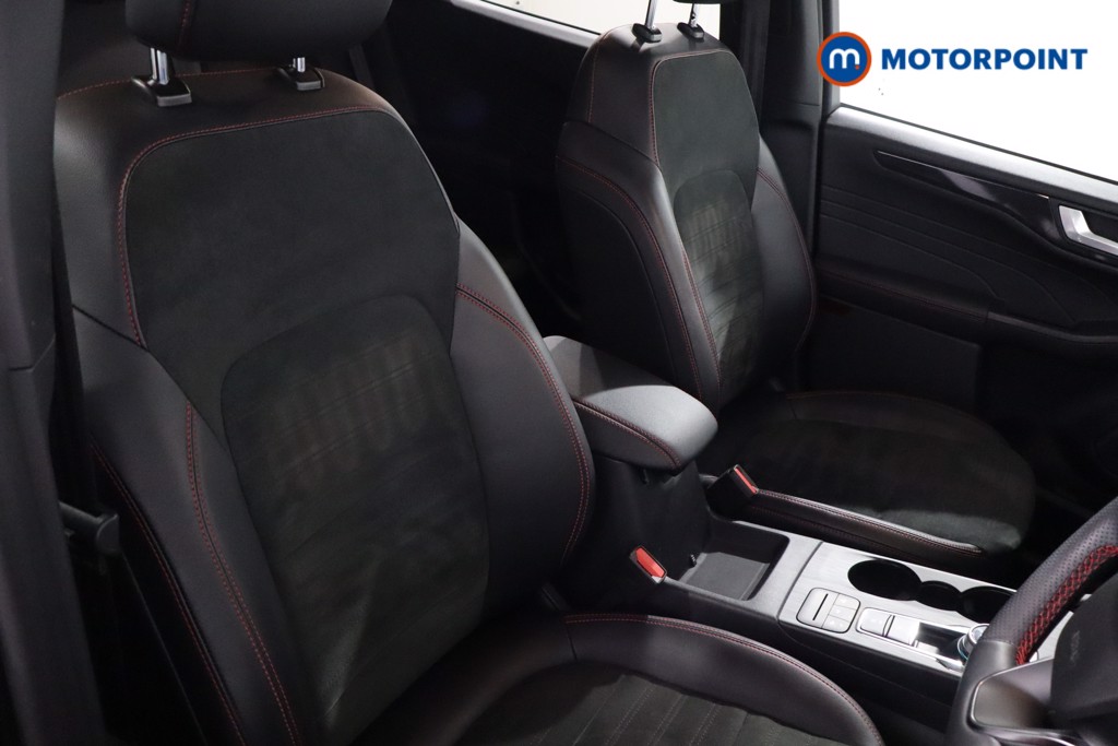 Used Ford Kuga 2023 for sale - 76958102: Photo 32